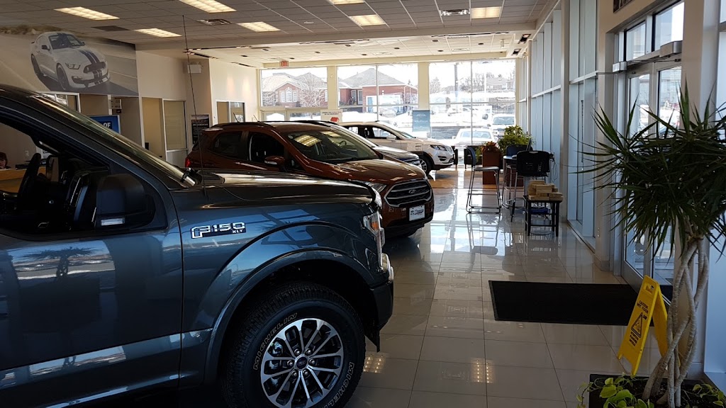Holiday Ford Lincoln Ltd. | 1555 Lansdowne St, Peterborough, ON K9J 7M3, Canada | Phone: (705) 742-5432