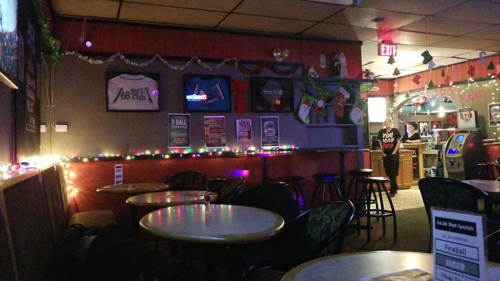 Roadside Pub | 834 68 St NE, Calgary, AB T2A 6X7, Canada | Phone: (403) 272-6968