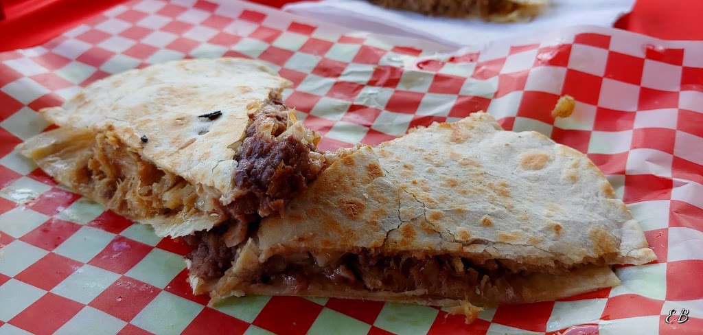 Rover & Daisys Country Store | 315 QC-132, Kahnawake, QC J0L 1B0, Canada | Phone: (514) 712-5292