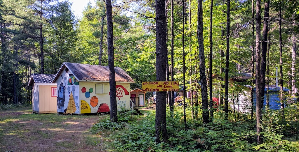 Camp Gesher | 274A Addington Road #4, Cloyne, ON K0H 1K0, Canada | Phone: (613) 336-2583