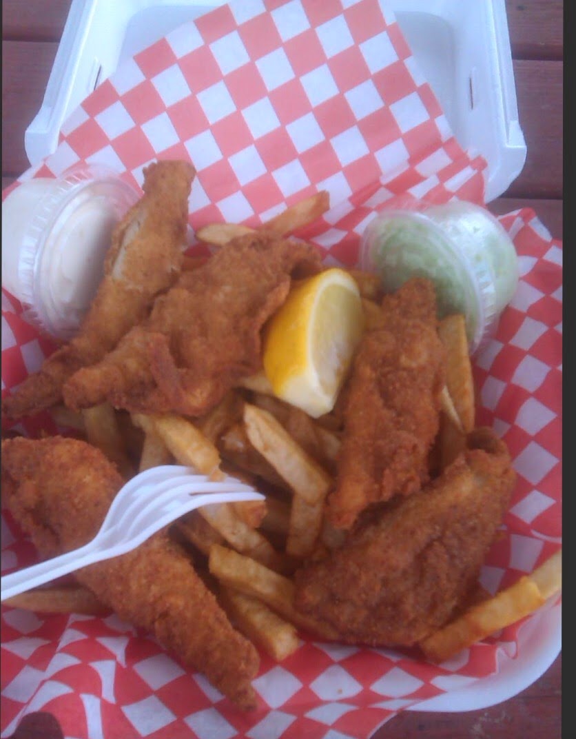 Country Chip Wagon | 8232 ON-3, Dunnville, ON N1A 2W4, Canada | Phone: (905) 701-0770