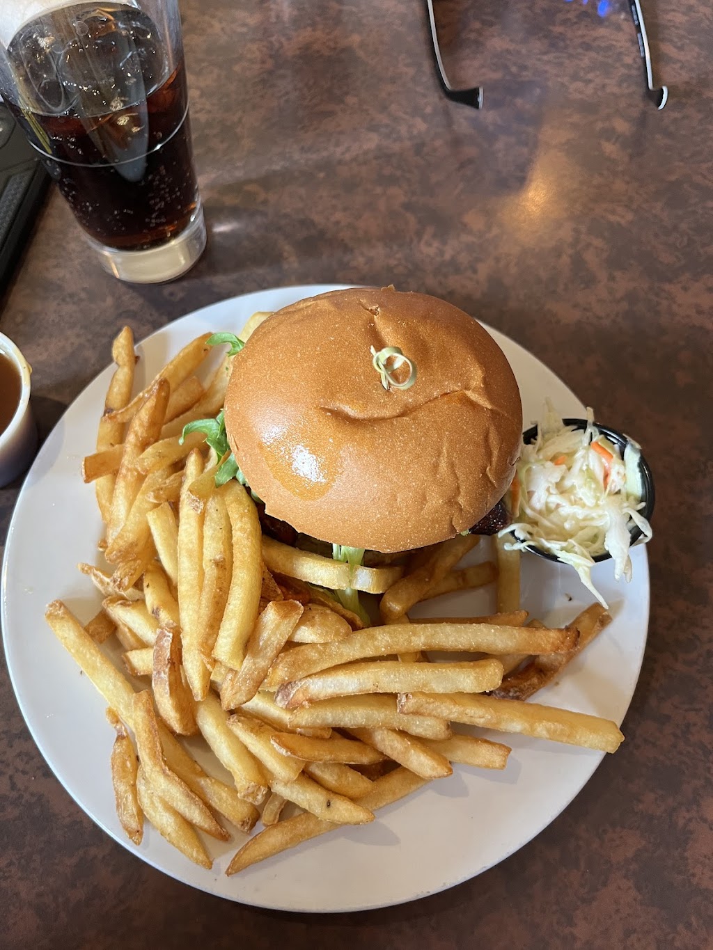 Phinleys Restaurant | 6 Kinlock Rd, Stratford, PE C1B 1R1, Canada | Phone: (902) 370-5253