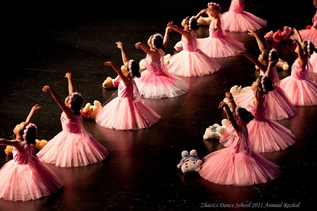 Zhaoli Dance School | 110 Country Hills Landing NW #1, Calgary, AB T3K 5P3, Canada | Phone: (403) 852-6971