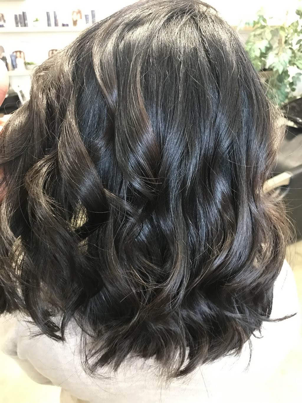Queens Hair Studio | 4665 Hames Crescent, Regina, SK S4W 0B4, Canada | Phone: (306) 737-8490