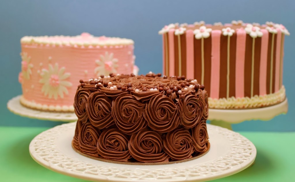 Cupcakes at Highstreet | 3122 Mount Lehman Rd C100, Abbotsford, BC V2T 0C5, Canada | Phone: (604) 853-3990