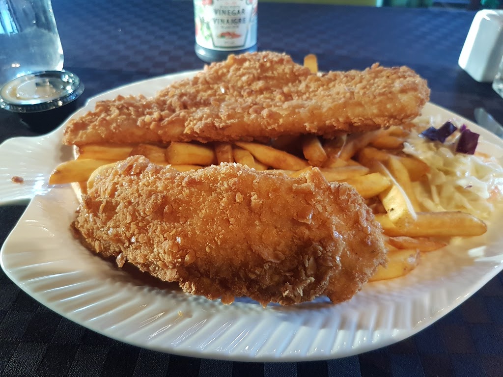 Off The Hook Cookhouse | 104 Government Wharf Rd, Eastern Passage, NS B3G 1G3, Canada | Phone: (902) 465-3484