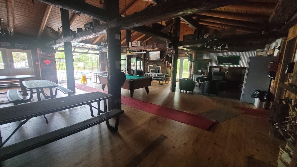Pine Ridge Park Campground & Rustic Cabin Rental | 419 River Dr, Pembroke, ON K8A 6W7, Canada | Phone: (888) 746-3743
