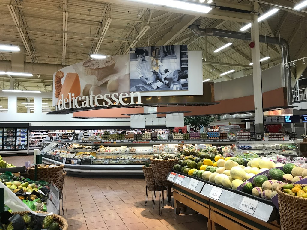 Loblaws | 50 Musgrave St, Toronto, ON M4E 3W2, Canada | Phone: (416) 694-3838