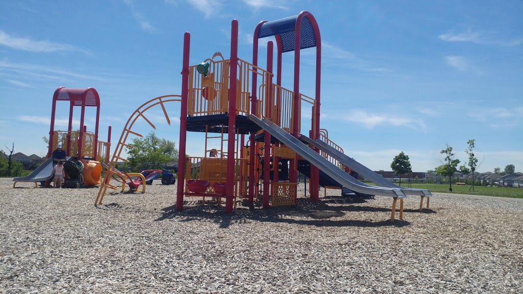 Parkvale Park | Kitchener, ON N2R 1Y8, Canada