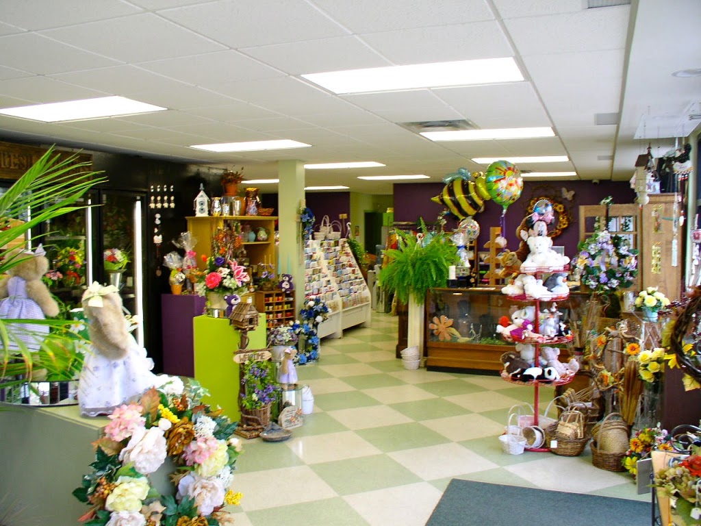 Hi-Way Florists Ltd | 821 Henderson Hwy unit a, Winnipeg, MB R2K 2L2, Canada | Phone: (204) 661-2357