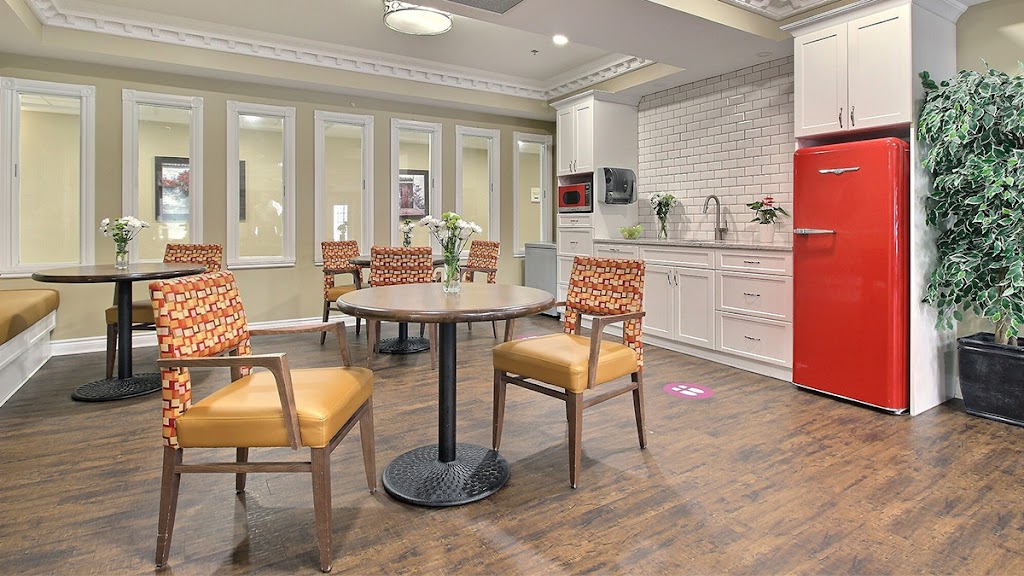 Chartwell Pembroke Heritage Retirement Residence | 1111 Pembroke St W, Pembroke, ON K8A 8P6, Canada | Phone: (613) 775-5009