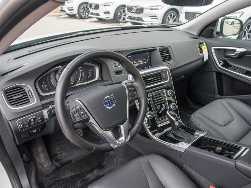 Leavens Volvo Cars London | 1045 Wharncliffe Rd S, London, ON N6L 1J9, Canada | Phone: (519) 690-1600