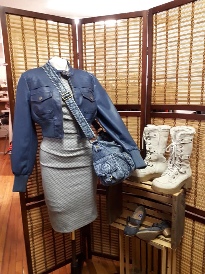Friperie Vintage en folie | 94 QC-216, Stoke, QC J0B 3G0, Canada | Phone: (819) 342-1242