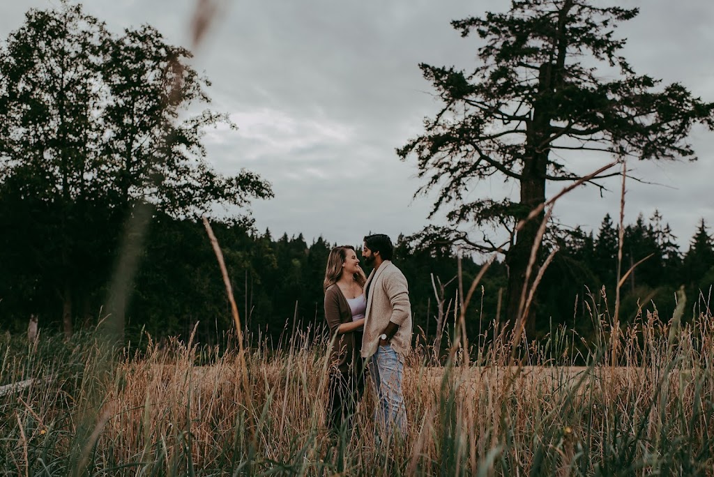 Katie Bowen Photography | 1211 Grandview Rd, Gibsons, BC V0N 1V3, Canada | Phone: (604) 741-7203