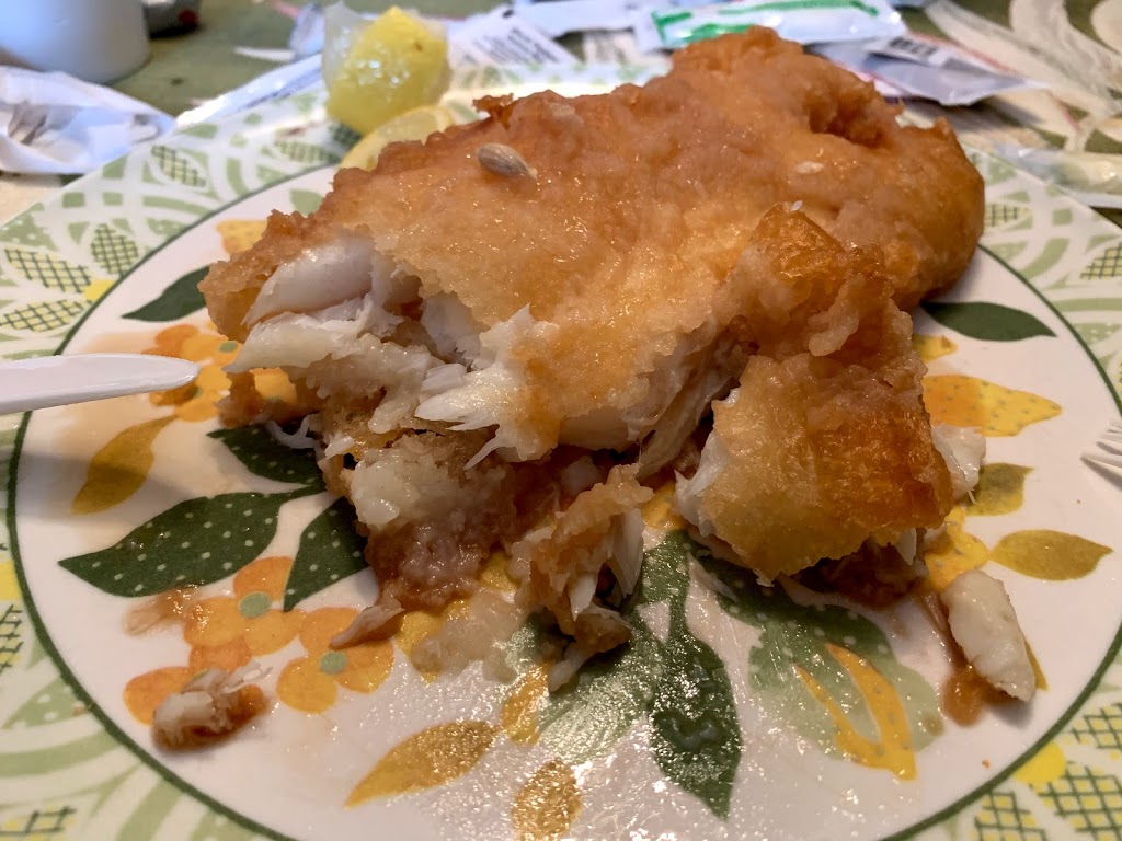 Halibut House Fish & Chips | 1070 Simcoe St N, Oshawa, ON L1G 4W4, Canada | Phone: (905) 743-1070