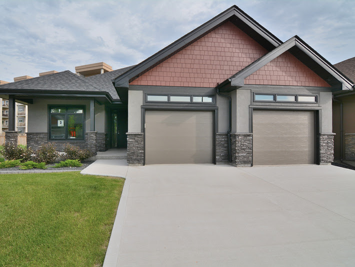 Creekbend Hollow | 150 Creek Bend Rd #3, Winnipeg, MB R2N 3Z8, Canada | Phone: (204) 989-5000