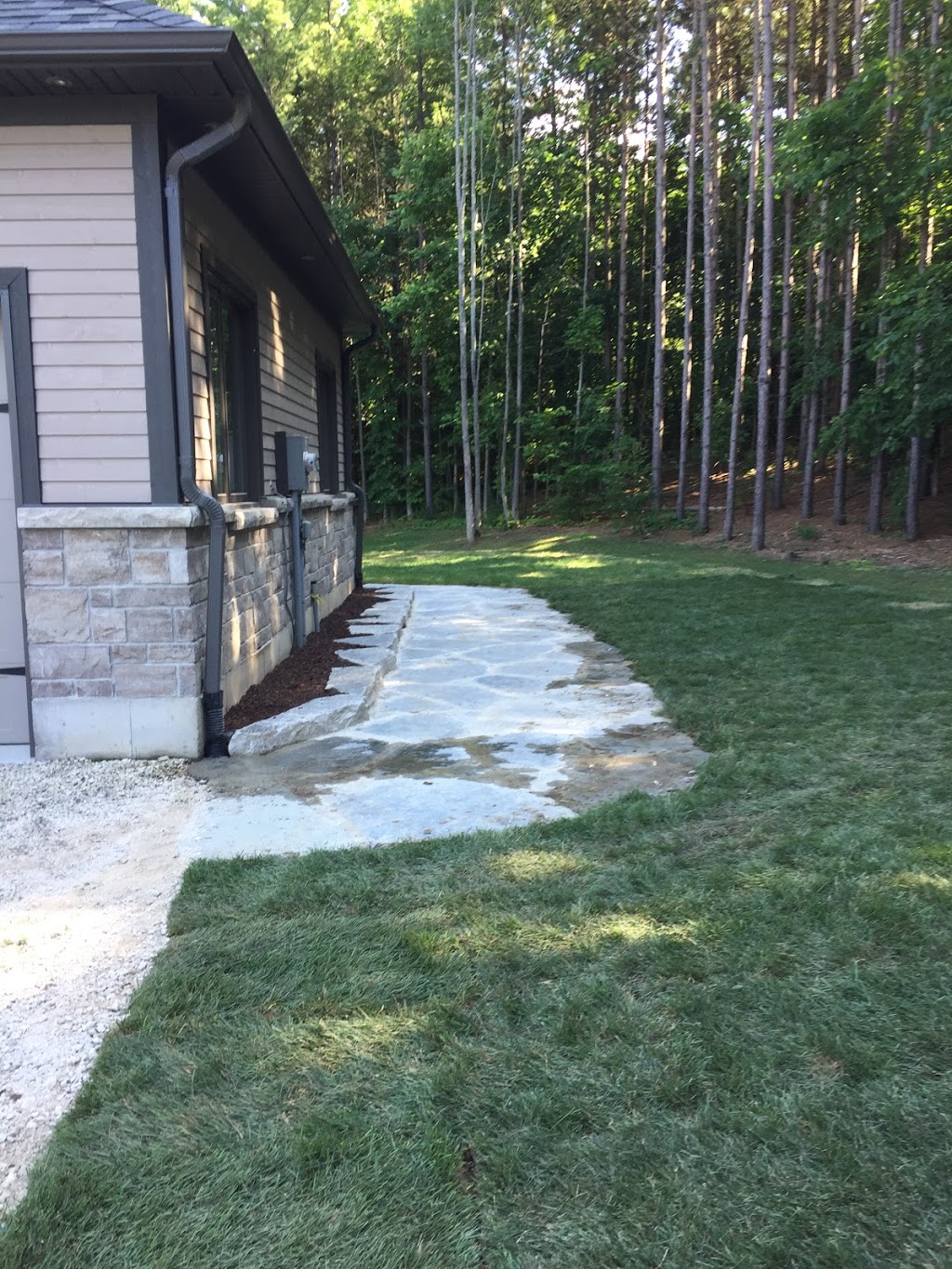 Rocket excavating and landscaping supplies | 13143 County Rd 16, Waubaushene, ON L0K 2C0, Canada | Phone: (705) 543-9526