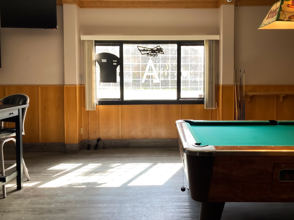 The Aberdeen Inn Pub | 2319 Aberdeen Rd, Lower Nicola, BC V0K 1Y0, Canada | Phone: (250) 378-2868