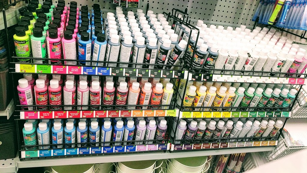 Dollarama | 2973 Tillicum Road, Shopping Centre, Gorge Rd W, Victoria, BC V9A 2A6, Canada | Phone: (250) 382-0607