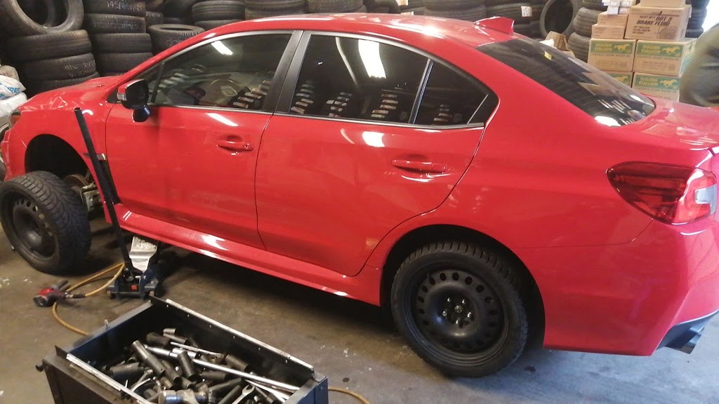 Xtreme Auto Center | 3702 Walker Rd, Windsor, ON N8W 3S8, Canada | Phone: (519) 968-3535