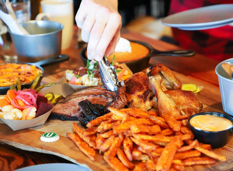 Upstreet BBQ Brewhouse | 612 Windmill Rd, Dartmouth, NS B3B 1B5, Canada | Phone: (902) 407-4344