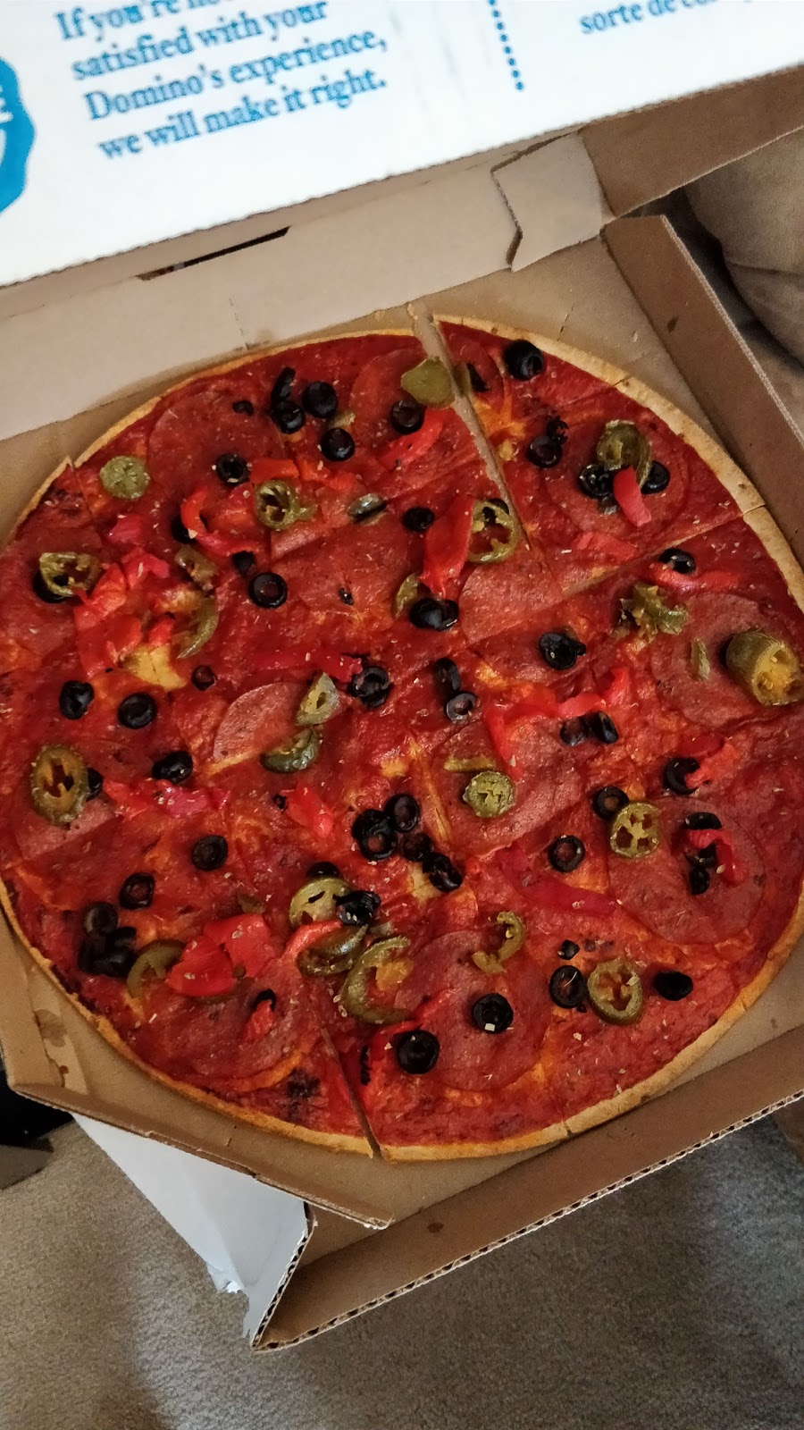 Dominos Pizza | 2555 Erin Centre Blvd, Mississauga, ON L5M 5G9, Canada | Phone: (905) 567-7777