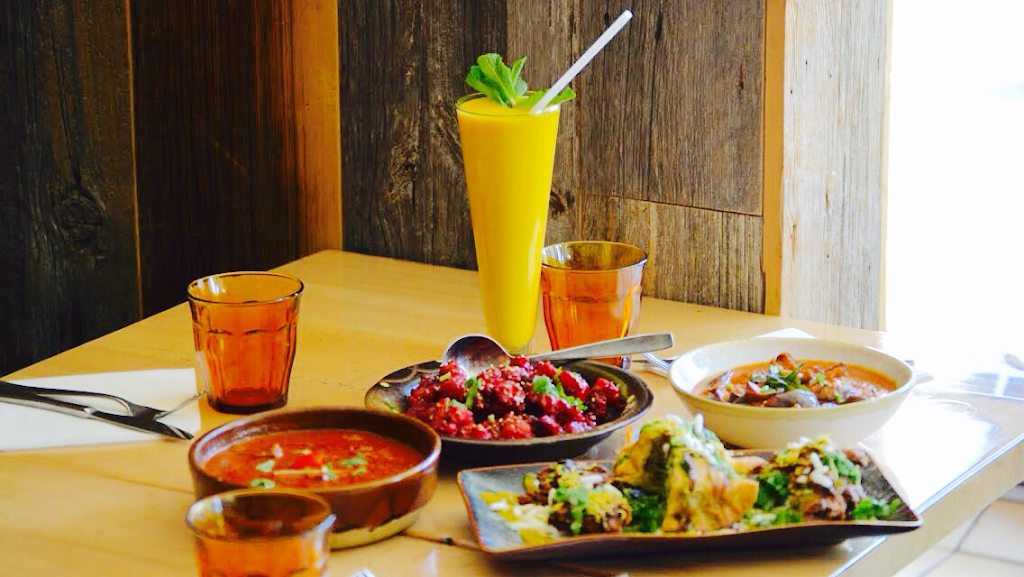 Leela Indian Food Bar | 3108 Dundas St W, Toronto, ON M6P 2A1, Canada | Phone: (416) 769-7777