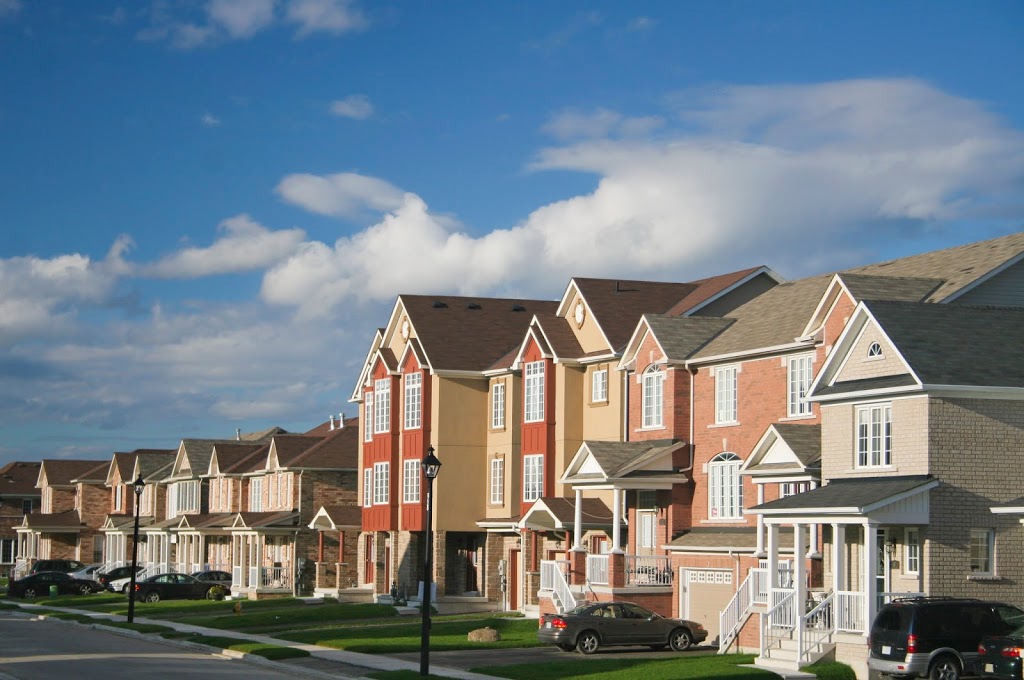 Deborah Santeramo | 966 Innisfil Beach Rd, Innisfil, ON L9S 2B5, Canada | Phone: (705) 436-5111