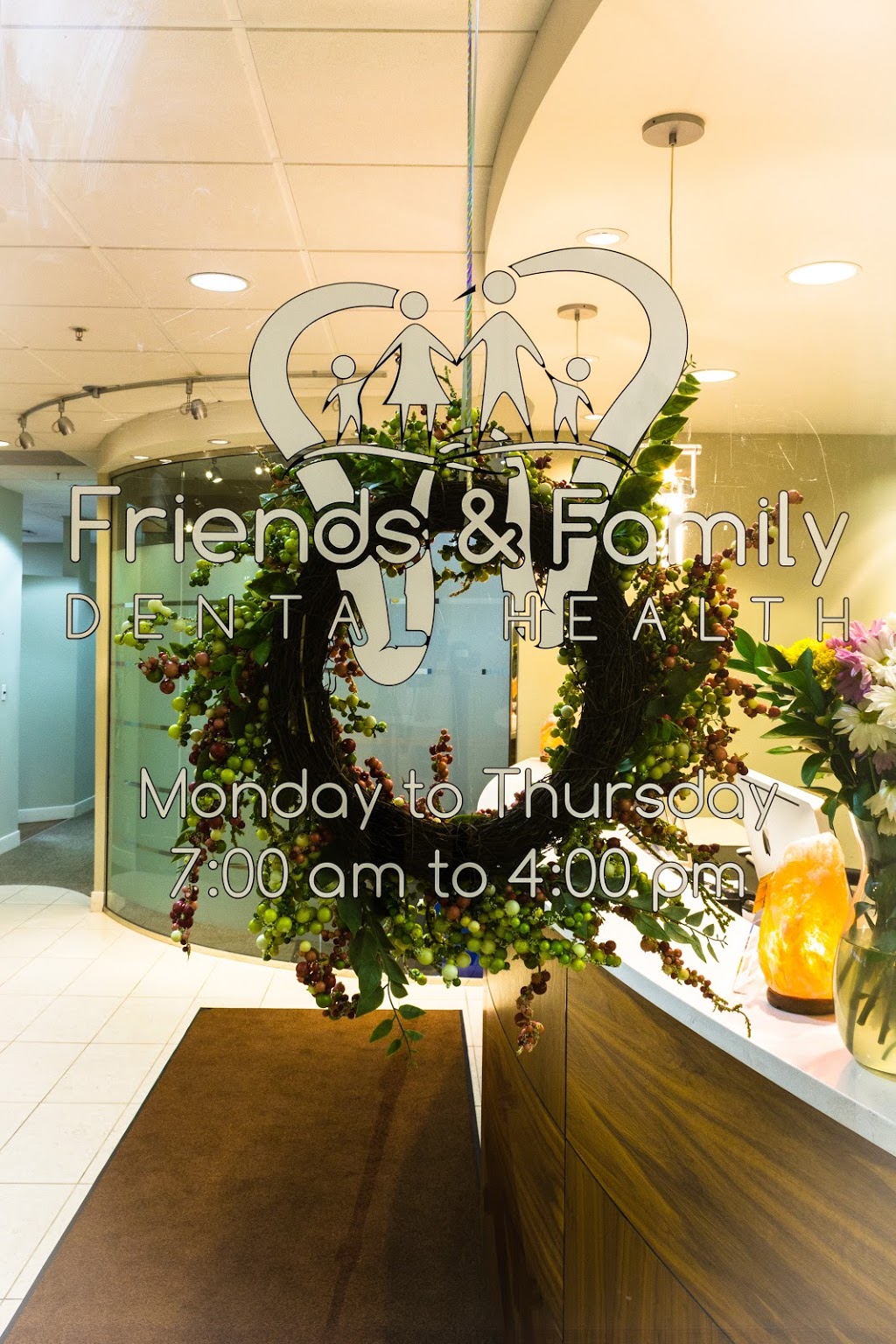 Friends and Family Dental Health | 4000 Glenmore Ct SE #105, Calgary, AB T2C 5R8, Canada | Phone: (403) 236-5171