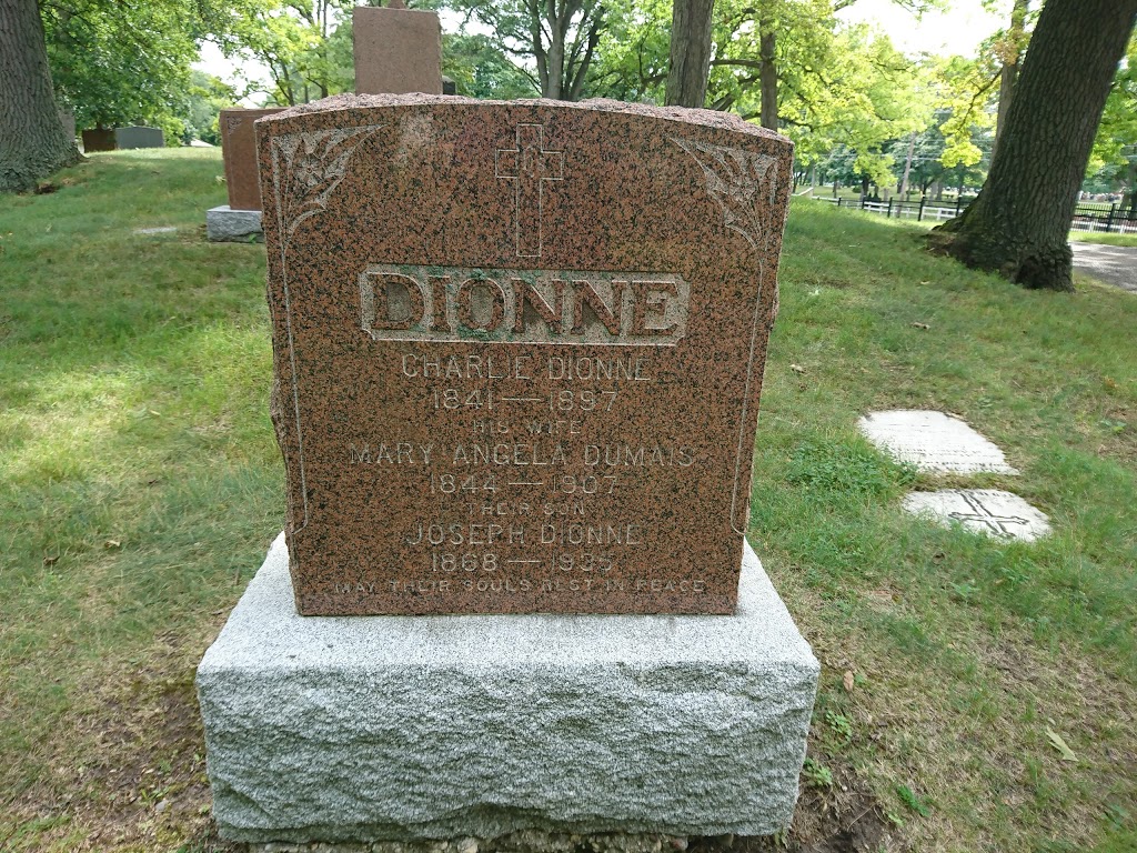 Lakeview Cemetery-Crematorium | 1016 Colborne Rd, Sarnia, ON N7V 3K7, Canada | Phone: (519) 337-5761