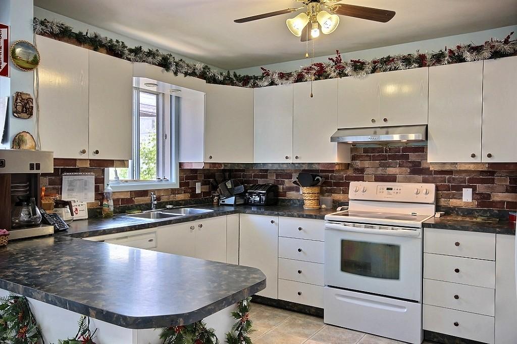 Domaine Centre Ville | 451 Avenue Larocque, Grand-Mère, QC G9T 2E7, Canada | Phone: (819) 852-5223