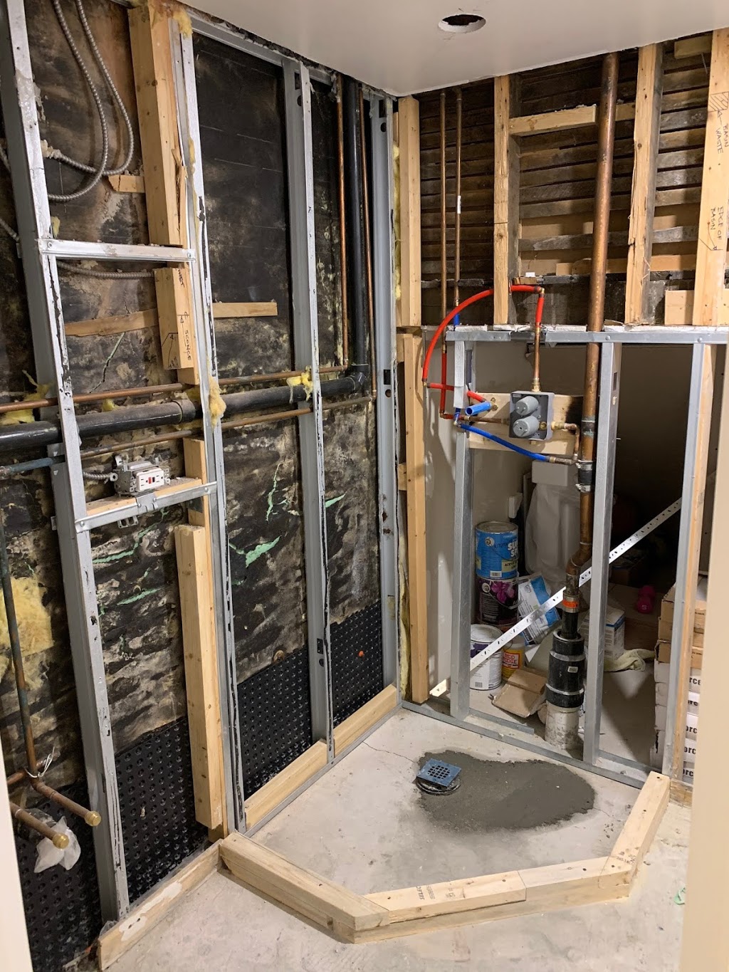 Homefront Builders Inc. | Bering Ave, Toronto, ON M8Z 3B1, Canada | Phone: (647) 700-8340
