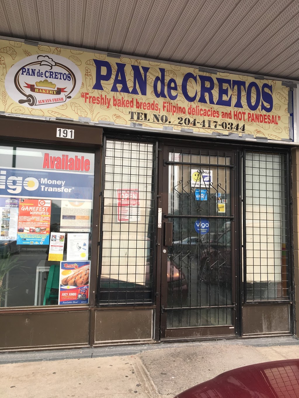 Pan de Cretos Bakery | 191 Isabel St, Winnipeg, MB R3A 1G8, Canada | Phone: (204) 417-0344