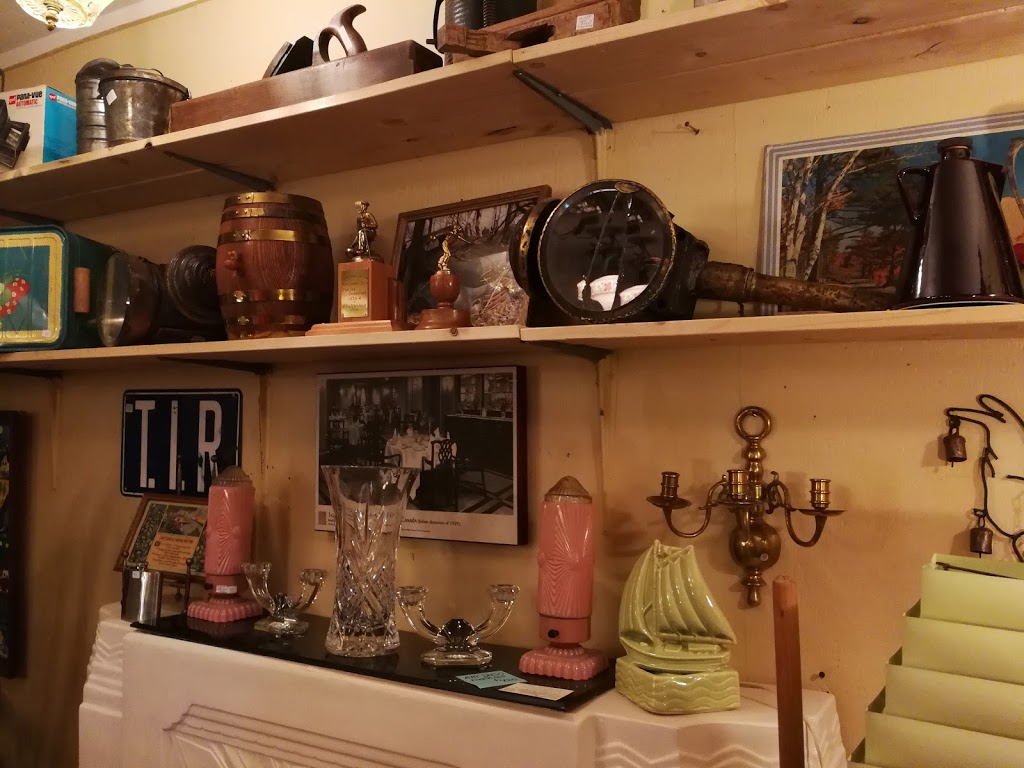 Country Lane Antiques | 9179 Glover Rd, Langley Twp, BC V1M, Canada | Phone: (604) 513-1932