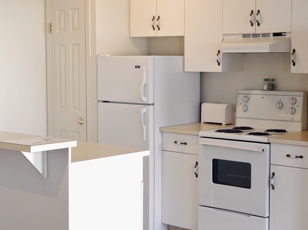 Banff Boundary Lodge | 1000 Harvie Heights Rd, Harvie Heights, AB T1W 2W2, Canada | Phone: (403) 678-9555