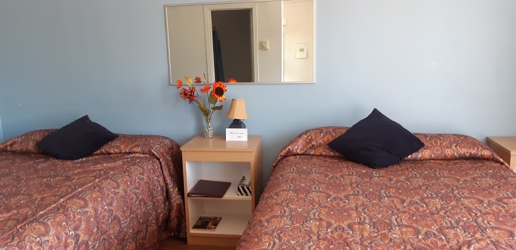 Motel Joliette Inc | 2070 Rue de la Visitation, Saint-Charles-Borromée, QC J6E 7Y8, Canada | Phone: (450) 756-4518