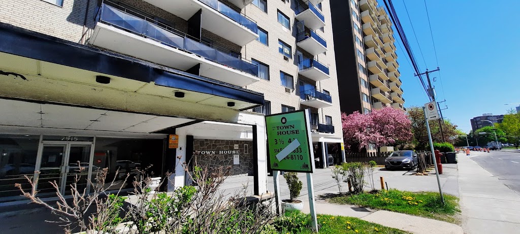 The Town House Apartments | 7915 Chem. de la Côte-Saint-Luc, Côte Saint-Luc, QC H4W 1R4, Canada | Phone: (514) 549-2833
