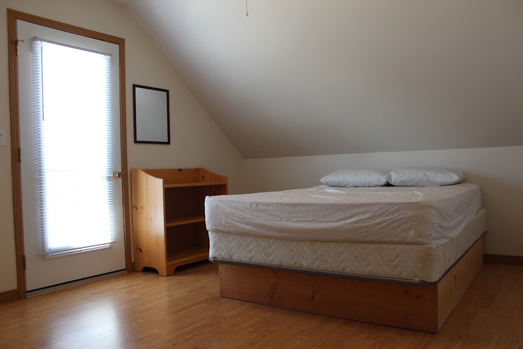 Beach Front Cottages | 191 9th St S, Sauble Beach, ON N0H 2G0, Canada | Phone: (519) 935-3457