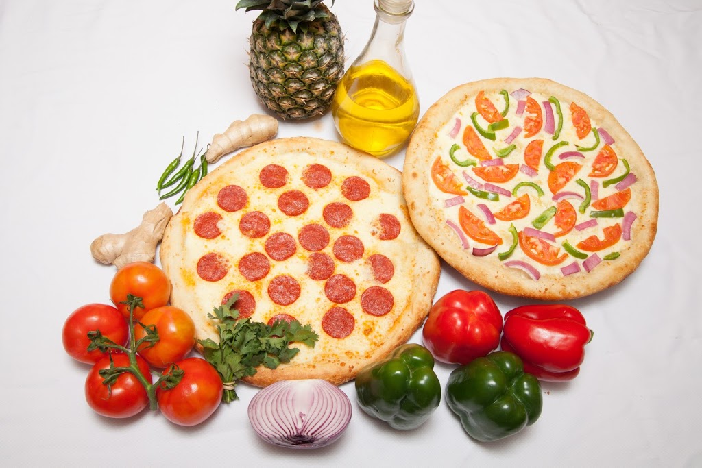 Popular Pizza | 330 Phillip St #4, Waterloo, ON N2L 3W9, Canada | Phone: (226) 753-4242