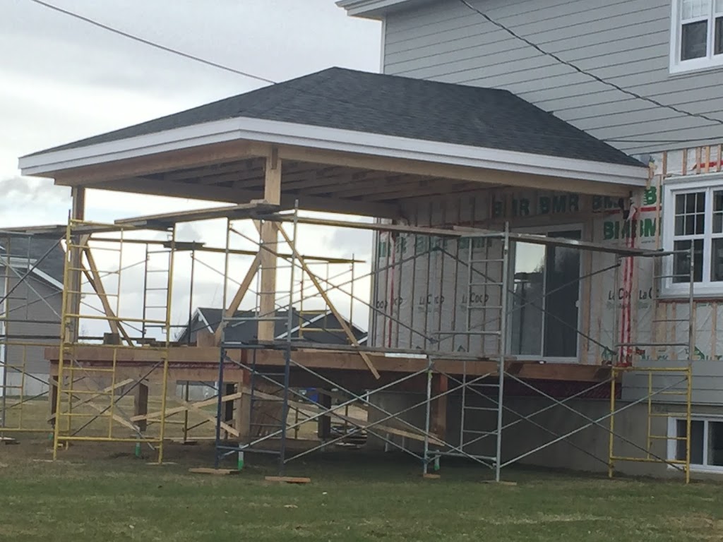Constructions Mauriciennes | 535 Rue de la Providence, Sainte-Ursule, QC J0K 3M0, Canada | Phone: (819) 448-0957