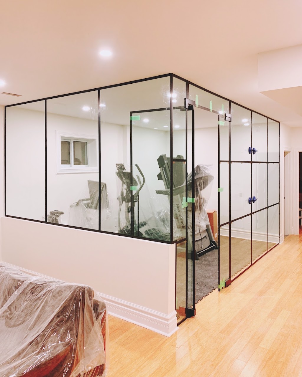 Metal&Glass Works of Canada Ltd. | Canada, Ontario, Toronto, CA ON Scarborough 70 Milner Ave, Unit 5a邮政编码: M1S 3P8 | Phone: (647) 860-0453