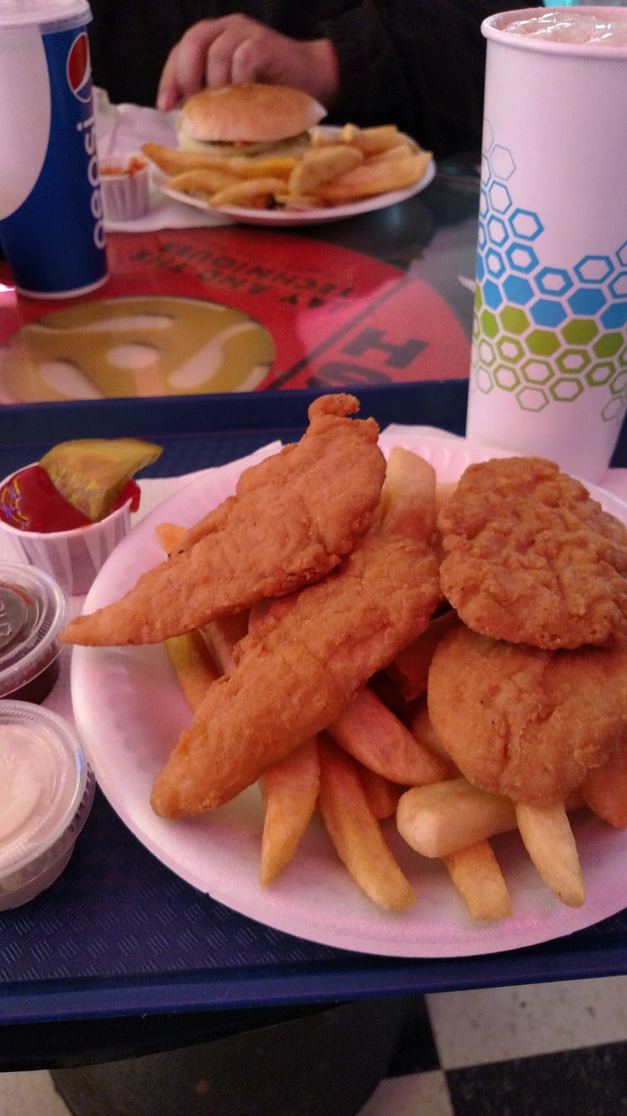 Super Freeze Drive In | 6865 Erie Rd, Derby, NY 14047, USA | Phone: (716) 947-5557