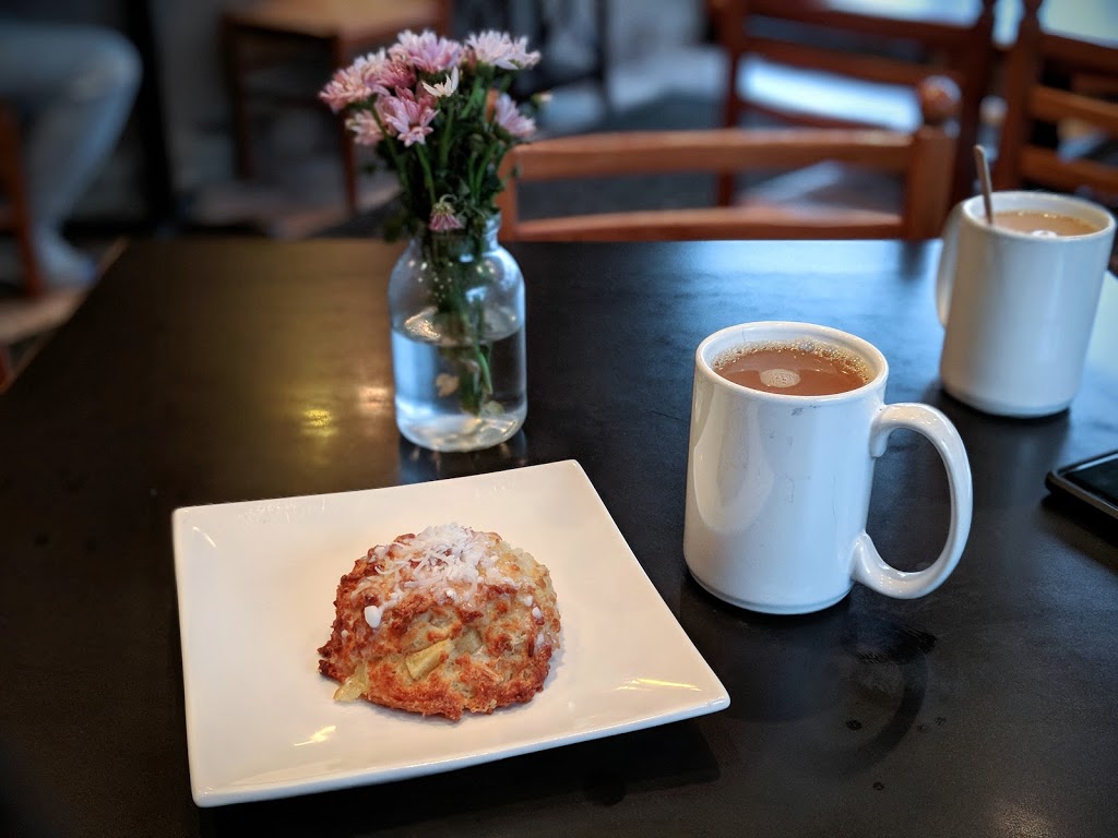 Belmondo Café | 2075 Old Dollarton Rd, North Vancouver, BC V7H 1A6, Canada | Phone: (604) 929-6377