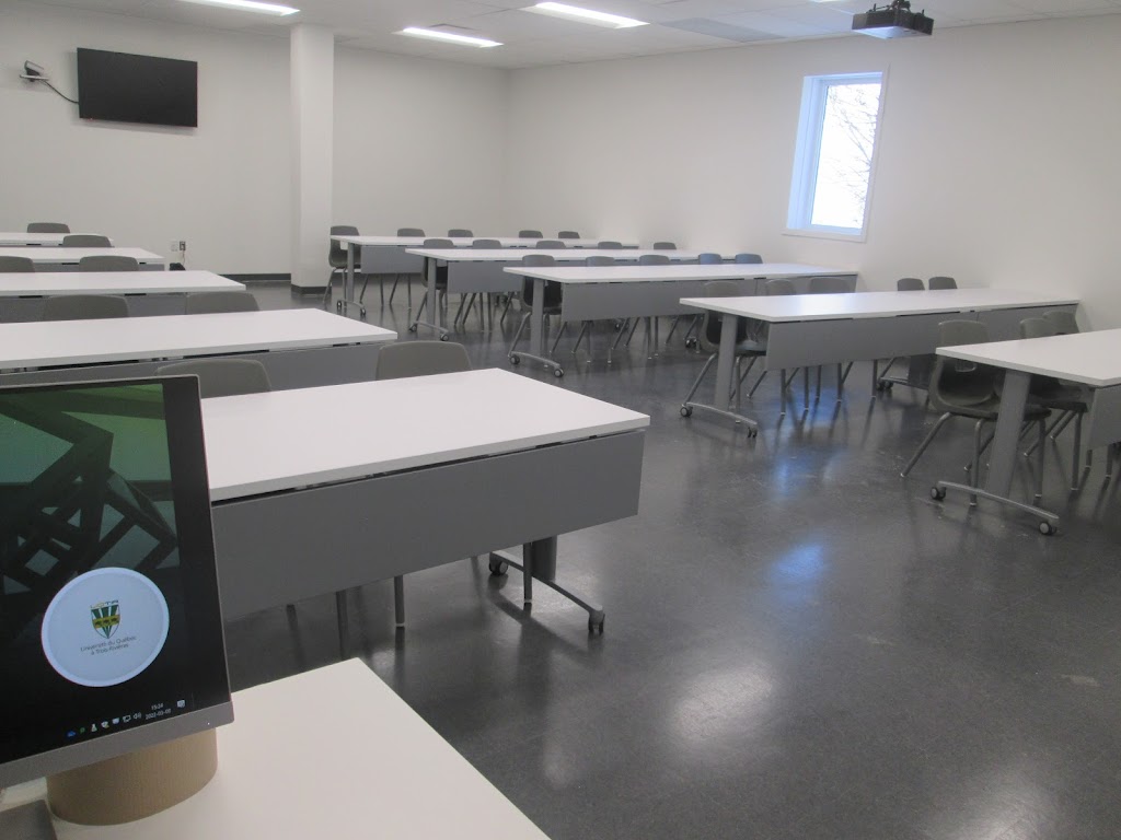 Université du Québec à Trois-Rivières, Campus de LAssomption | 160 LAnge-Gardien, LAssomption, QC J5W 1R5, Canada | Phone: (450) 589-5335
