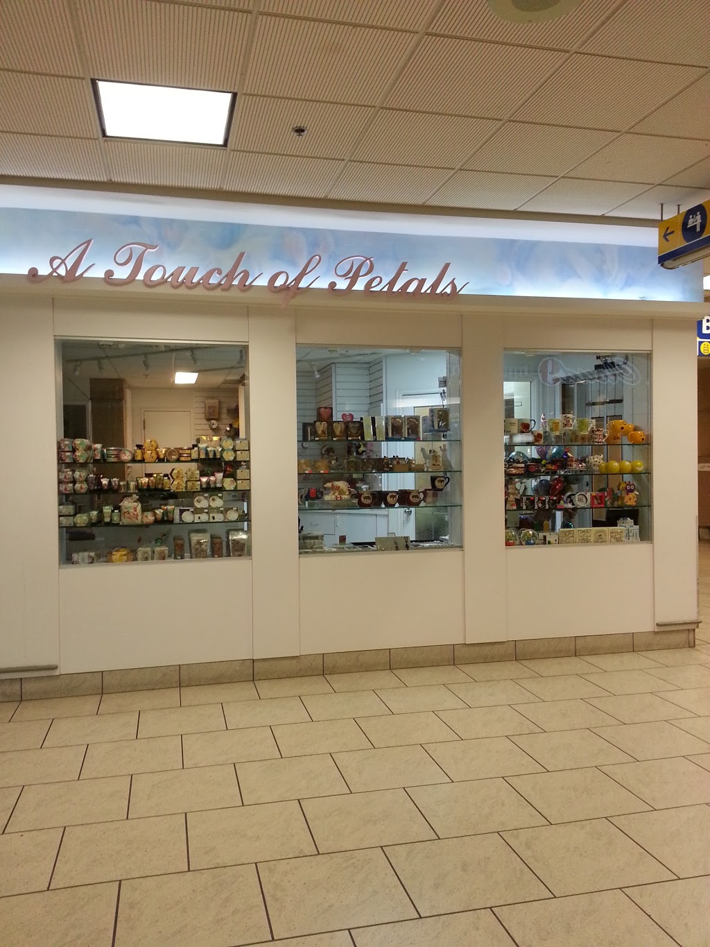 A Touch Of Petals | 2000 Airport Rd NE, Calgary, AB T2E 6W5, Canada | Phone: (403) 777-1888