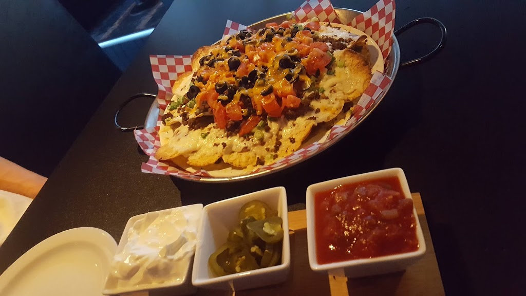 Big Als Bar & Grill | 1915 31 St SE, Calgary, AB T2B 0S8, Canada | Phone: (403) 272-3477