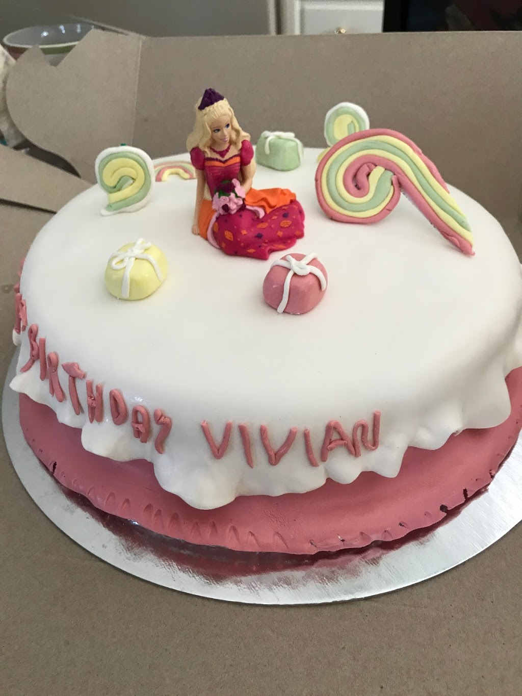 La Farina Bakery | 8040 Lundys Ln, Niagara Falls, ON L2H 1H1, Canada | Phone: (905) 354-1666