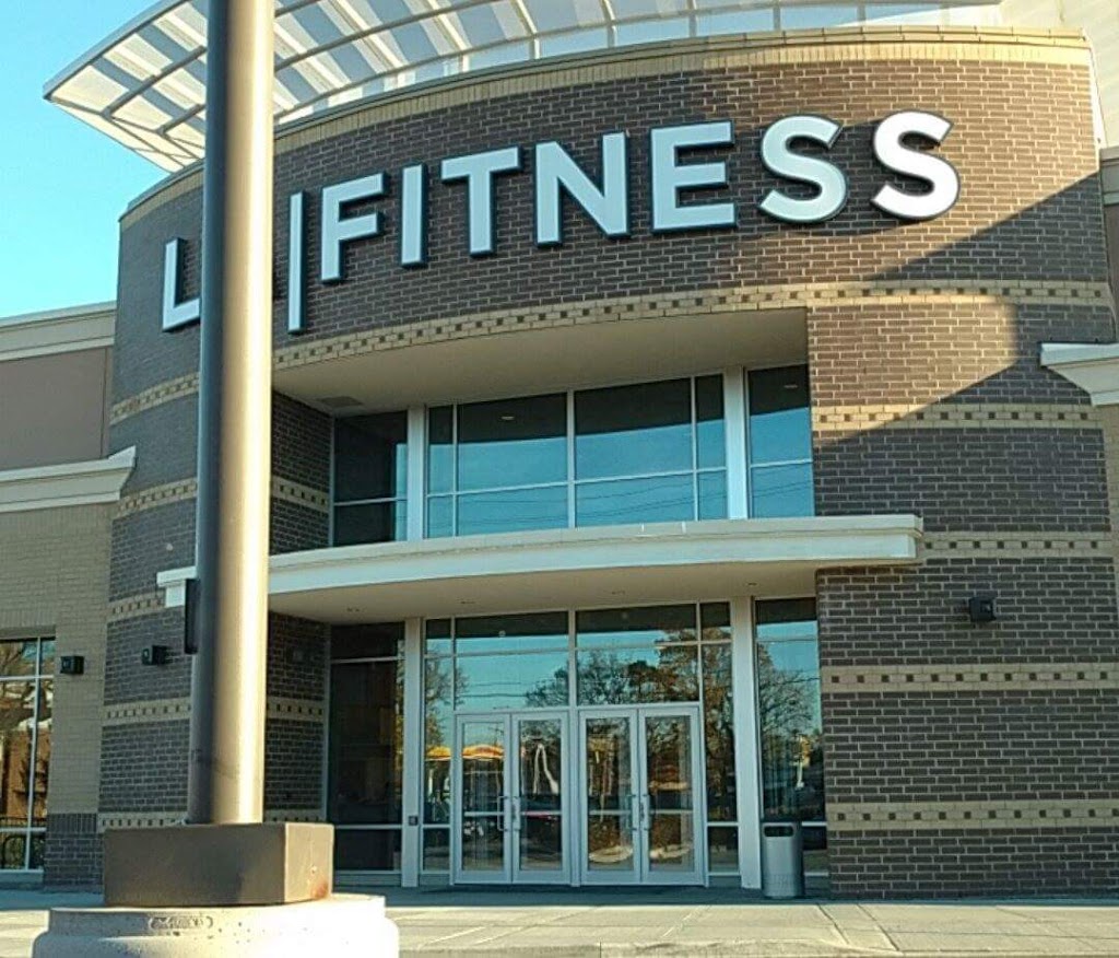 LA Fitness | 1326 Brant St, Burlington, ON L7P 1X8, Canada | Phone: (289) 812-0617