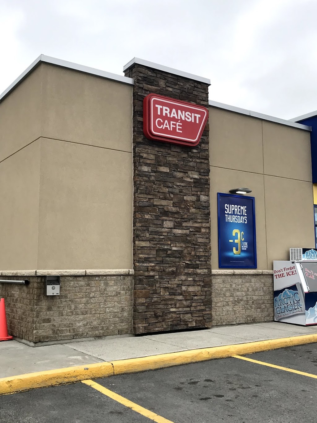 Transit Café | 401 March Rd, Ottawa, ON K2K 0K1, Canada | Phone: (613) 592-8161