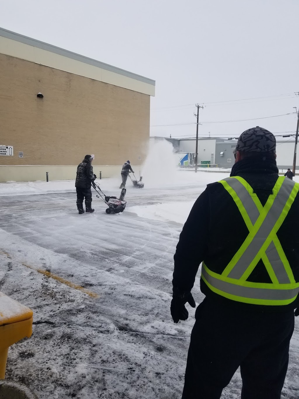 Two Seasons Maintenance Services Inc. | 60 Lamplight Dr, Spruce Grove, AB T7X 0G8, Canada | Phone: (780) 720-7220